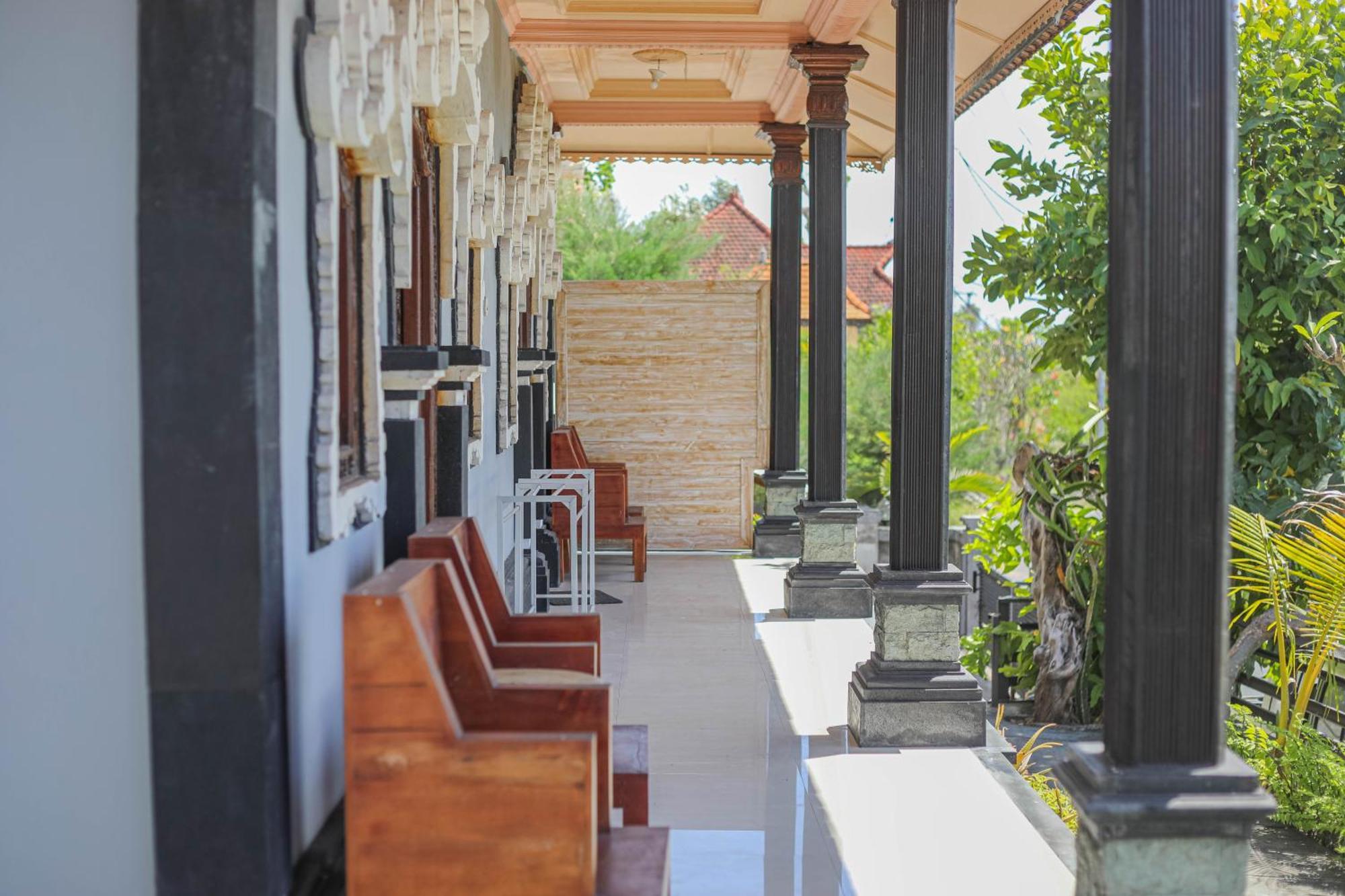 Manta Cottages With Sea View Batununggul Exterior foto